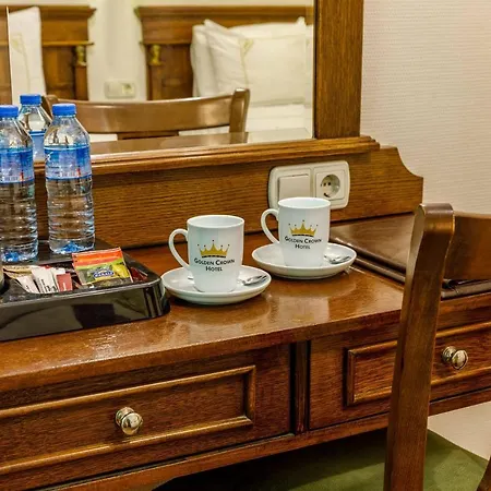 Hotel Golden Crown 3*