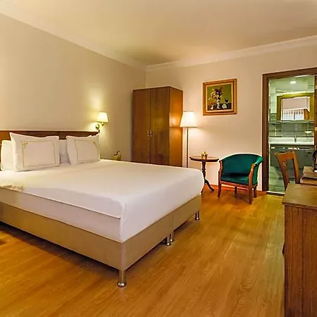 Golden Crown 3* Istanbul