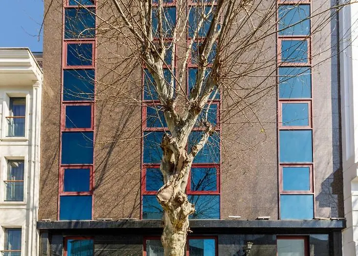 Hotel Golden Crown 3*