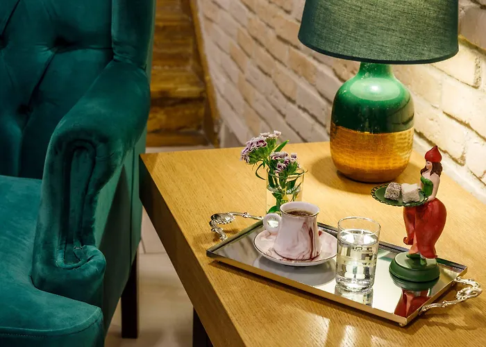 Hotel Golden Crown 3*