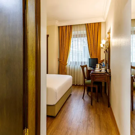 Golden Crown 3* Istanbul